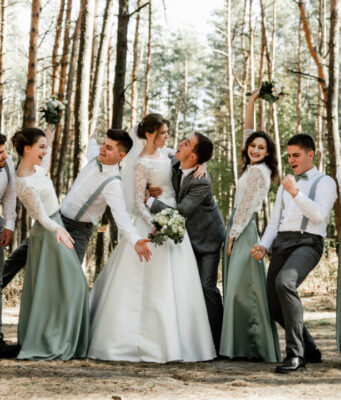 How to organise group photos efficiently at your wedding